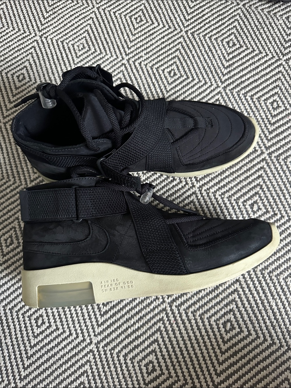 Men’s 11 Nike Air Fear of God